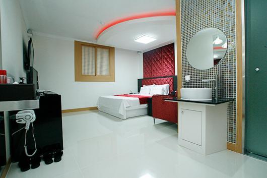 Motel Jm Suwon Pokój zdjęcie